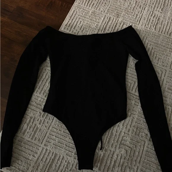 Edikted Black Long Sleeve Bodysuit - Picture 3 of 3